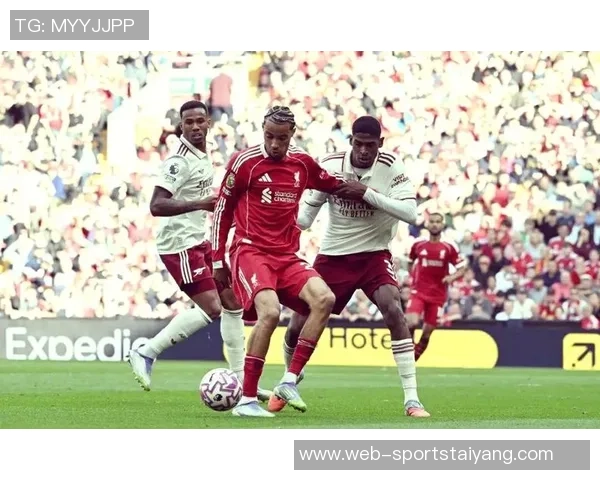 埃基蒂克身披法国队9号球衣有望首发出战引发热议